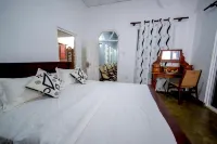 Fishermen Lagoon Villa