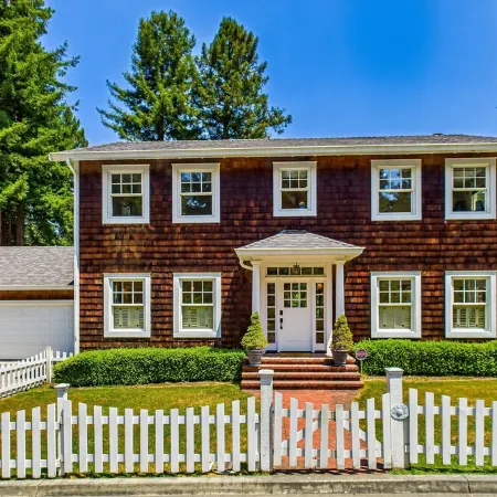 Quiet, luxe, near trails & town