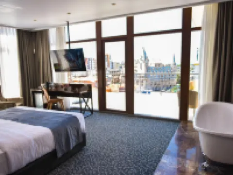 Hotel Monarch Hotels in Batumi