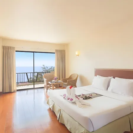 New Travel Beach Hotel & Resort Отели рядом с достопримечательностью «Кох Ном Сао»