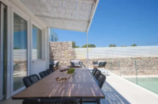 TD Villa Grecale Modern Luxury Villa with Sea ...