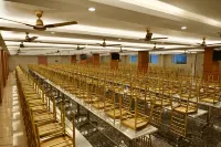 LE ROYALE PALACE Hotels in Yanam