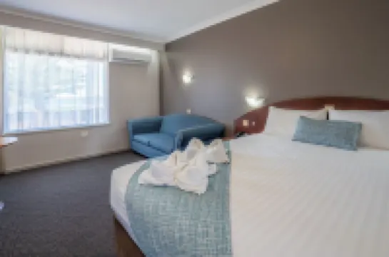 Hospitality Esperance, SureStay Collection by Best Western