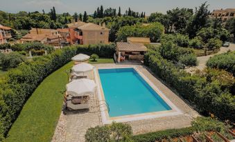 Cha Nanakas Village Inn