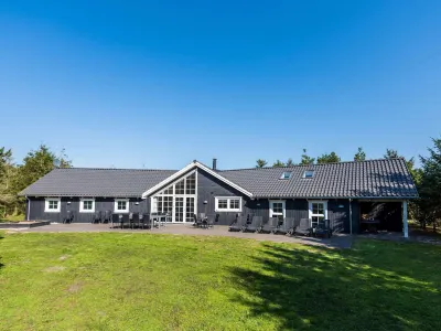 14 Person Holiday Home in Blavand Hotels near Ho bugt, Ho Golfbane