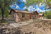 Lovely 'Anna Fink House' w/ Patio & Fire Pit - 3-Star