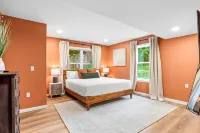 The Respite: Spacious beautiful new build, sleeps 8-10. 7 minutes from Hershey. - Wi-Fi