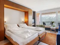 Promenade Apt 407