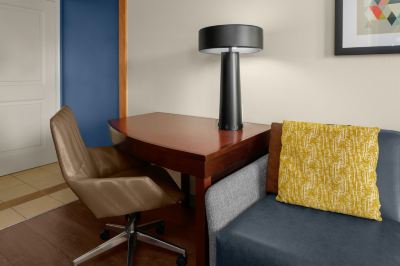 スタジオ　1キングベッド　ソファベッド レジデンス・イン・ヒューストン・ケイティ・ミルズの写真