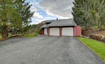 Spacious Finger Lakes Home w/ Mountain Views