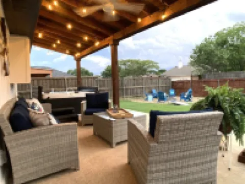 Stunning and Stylish Family Retreat w/Hot Tub, Fire Pit, Kids Room + Game Room