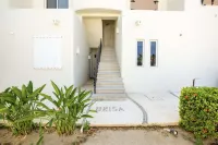 Two floor Beautiful Spacious Apartment With Pool and Social Areas