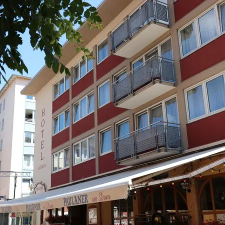 Paulaner am Dom Hotel Отели рядом с достопримечательностью «Ромер»