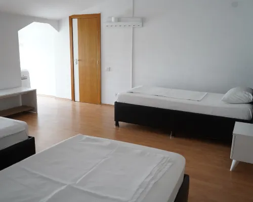 Hotel Green Garden Hotels near Bucharest Mall