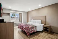 Red Roof Inn & Suites Euless - DFW Airport Southwest