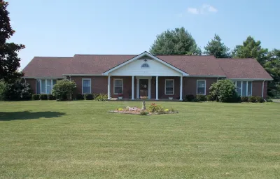 Quiet-Country and Spacious Grandma's Duplex