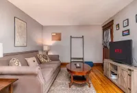 Visit Buffalo & Niagara from this Quaint Apartment