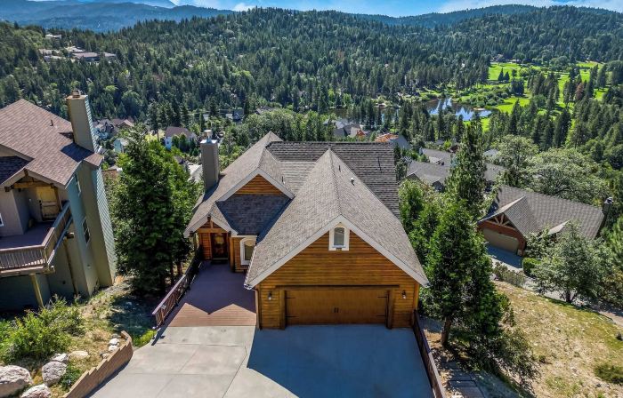 Sky Canyon Lodge by AvantStay