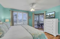 103 H Tidewater by Avantstay Walk to Beach Community Pool