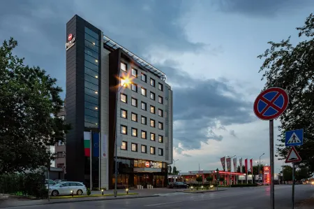 Best Western Premier Plovdiv Hills Отели рядом с достопримечательностью «Plovdiv Old Town»