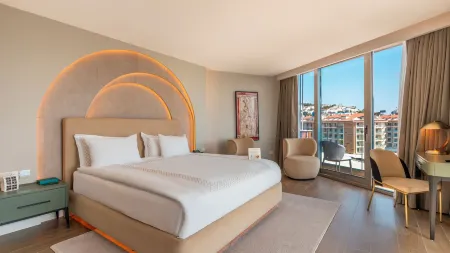 Qlusive Hotel Отели в г. Bayraklidede Mahallesi