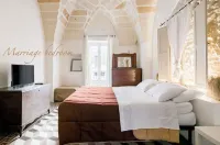 Explore the Historic City on Foot from an Old Town House