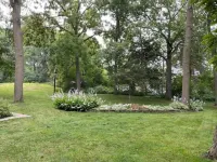 Cozy Lake Elmo Cottage