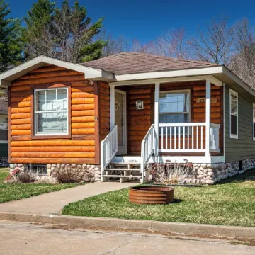 The Loon Cabin at the Riviera Resort in Neillsville, Wisconsin!