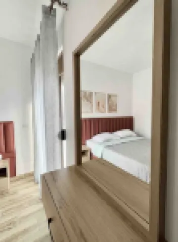 A comfortable home-away-from-home experience, close to everything.