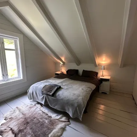 Original fjord house in its own beautiful fjord arm of the Sognefjord Отели в г. Вик