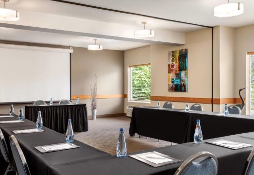 4. 래디슨 호텔 포..