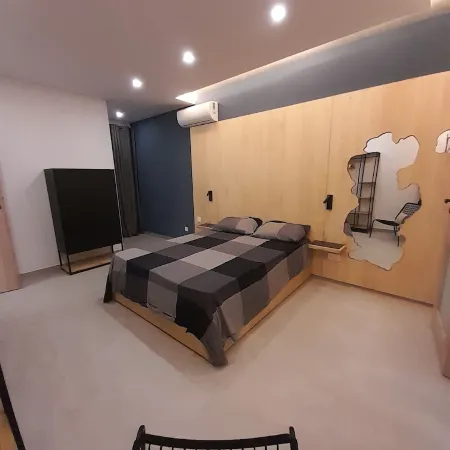 Urban Industrial style apartment
