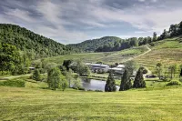 Romantic Log Cabin Escape on Delfosse Winery! - Country Houses