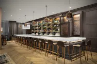 The Marquette Hotel, Curio Collection by Hilton - bar