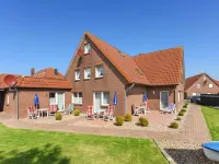 Perfekt für Familien und Paare - Inkl. Kinderbuggy, Wickeltisch und Strandnah Hotels in Bensersiel