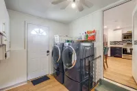 Woodbridge Home: 2 Mi to Potomac Mills!
