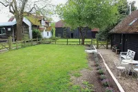 Bessie May Cottage