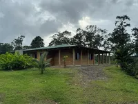 Nestled at the base of Rincon de la Vieja Volcano and bordering the Rio Celeste. Hotels in Upala