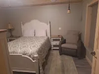 Great location directly on Big Pine Creek with trail access Hotels in McHenry Township