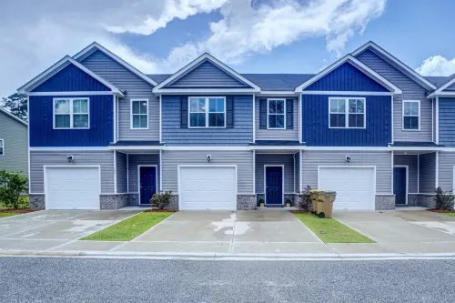 A Modern Oasis Near Savannah
