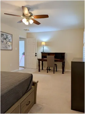 Hidden Haven near DC:  4Bed, 4Bath, Gym, Garage, All Private Parking & Amenities Hotels in Rose Hill