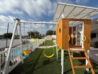 Pool house w/Playground, Mini Golf, King Bed