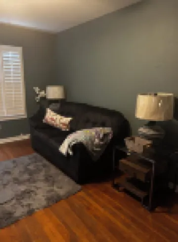 Charming 2-bedroom house in welcoming quiet Hondo w HEAT AC, WiFi, cable