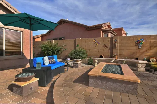 Beautiful 3 Bdrm./2 Bath Gold Canyon home w/heated pool in private setting