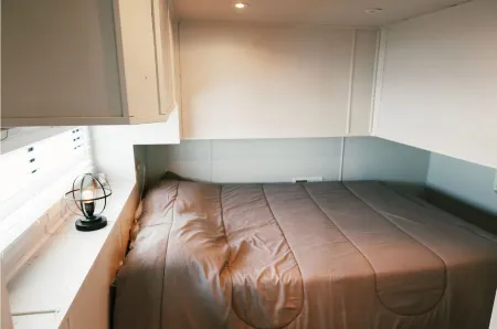 Stunning 3-bedroom house boat in Charlotte with optional cruises available.