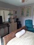 studio apt. attached to house. walking distance to gulf of Mexico
