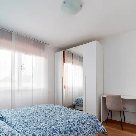 The Right House, Modern and Spacious Three-room Apartment Near Policlinico Monza