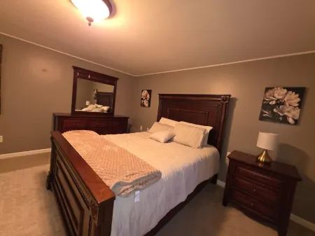 Lake Serene Guest House, Lynnwood