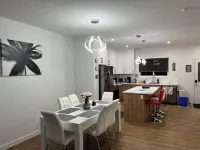 Elegant 3BD Home in Beaumont, Double Garage 2.5WC.WiFi, Near Airport, Workspace. Hotels in Leduc County