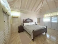 The Sandpiper Villa - Authentic Jamaican Experience!